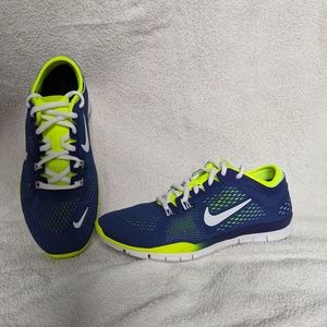 Nike Womens Free 5.0 TR FIT 4, size 6.5 women's, never worn